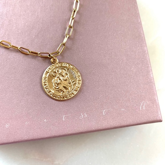 14k Gold Filled Saint Christopher Choker Necklace - Picture 4 of 16